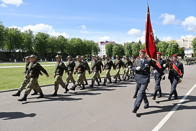 Торжественный ритуал принятия военной присяги прошел в войсковой части 5448
