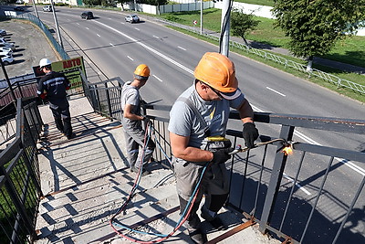 В Гомеле закрыт на капремонт самый длинный в стране пешеходный мост