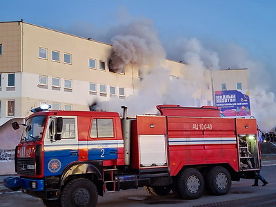 В Витебске при пожаре в ТЦ спасены 10 человек, еще 215 эвакуированы