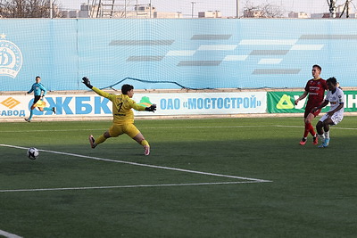 Минское \"Динамо\" разгромило \"Сморгонь\" в чемпионате Беларуси