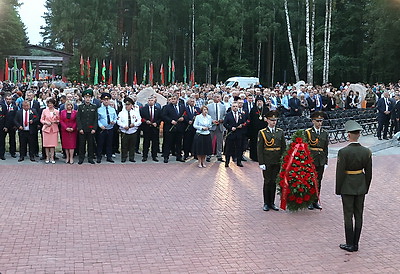 На мемориале \"Ола\" почтили память невинных жертв войны