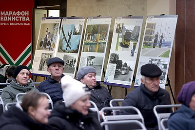 \"Знаковая встреча\" проходит в Пинске на \"Марафоне единства\"