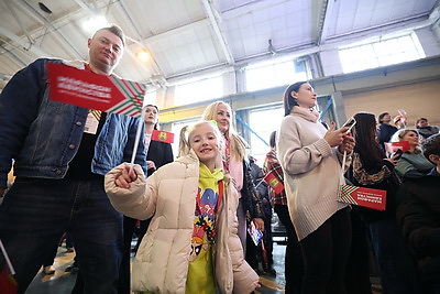 Концерт в цеху: \"Марафон единства\" в Бобруйске открыл новый формат мероприятий