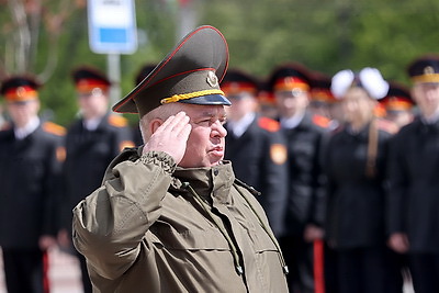 В Гомеле идет отправка призывников в соединения и воинские части ВС Беларуси