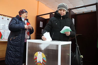 Выборы-2024: досрочное голосование на избирательном участке №24 в Могилевском районе