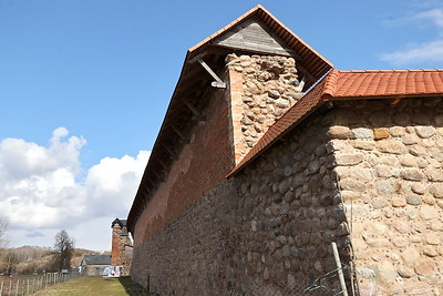 Кревский замок - памятник архитектуры начала XIV века