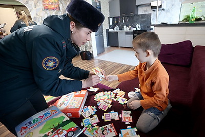 Предупредить словом. Как спасатели Дзержинского района помогают избежать трагедий