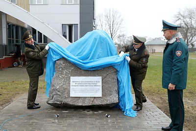 Памятный знак в честь 85-летия пожарной охраны области появился в Бресте