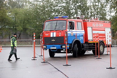 \"Лучший водитель органов и подразделений МЧС\". Конкурс профмастерства проходит в Гродно