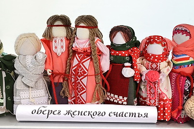 Для красоты и душевного равновесия: мастерицы-рукодельницы представили в Витебске выставку к 8 Марта