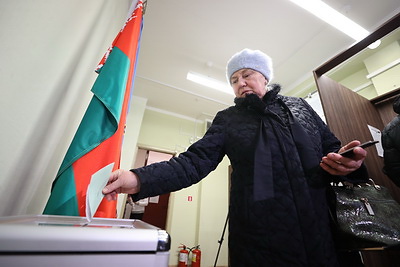 Заяц: депутаты должны способствовать консолидации белорусского общества