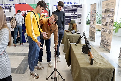 \"Марафон единства\": выставка, посвященная освобождению Беларуси, представлена в Гомеле