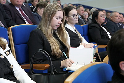 Городской семинар \"Диалог власти и общества через медиакоммуникации\" проходит в Минске