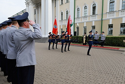 Молодые сотрудники СК приняли присягу в свой профессиональный праздник