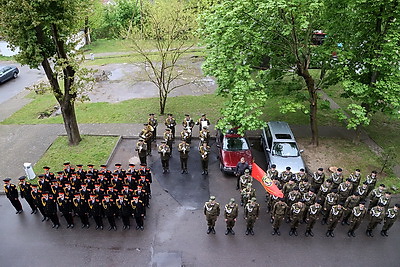 В Могилеве торжественным маршем поздравили ветеранов ВОВ