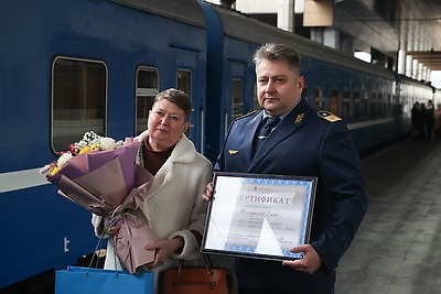 В Минске поздравили 50-миллионного пассажира БЖД