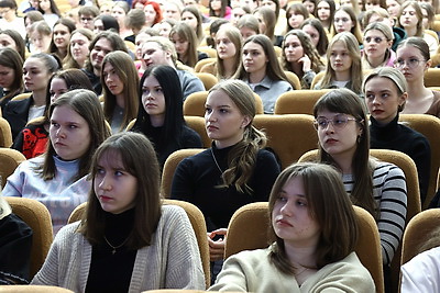 Зачетный разговор: встреча со студентами МГЛУ