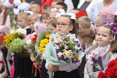 Торжественная линейка прошла в начальной школе №48 г.Витебска