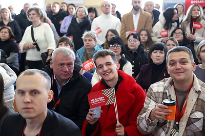 Марафон единства: в Барановичах прошла \"Знаковая встреча\"