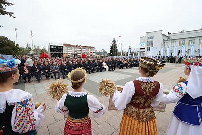 Областные \"Дажынкi\" проходят в Микашевичах