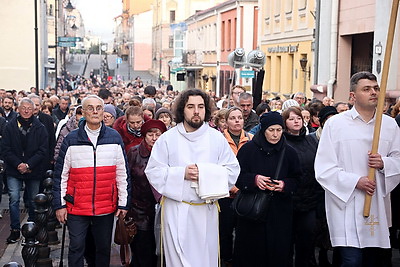Католики отпраздновали Светлое Христово Воскресение - Пасху
