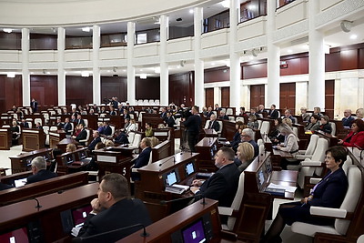 Национальное собрание Беларуси приняло заявление о необходимости прекращения блокады США против Кубы