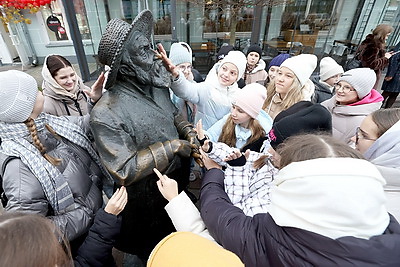 Участники \"Марафона единства\" знакомятся с богатой историей Пинска