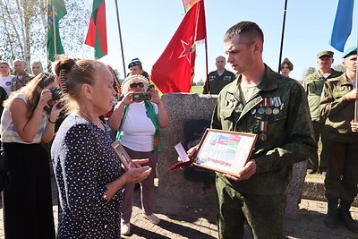 Останки 17 бойцов РККА перезахоронили в Витебском районе