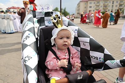 Парад колясок в Гродно собрал более 80 участников