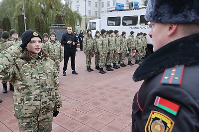 Военнослужащие нового пополнения внутренних войск МВД приняли присягу в Витебске