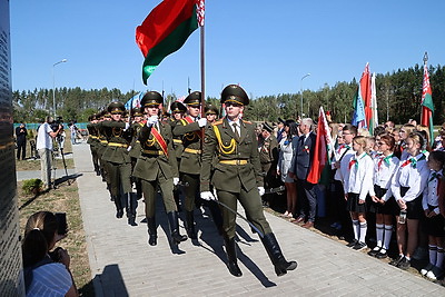 Более 300 музейных экспонатов вооружения и техники установлены в Беларуси