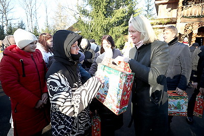 \"Наши дети\": ребят из Брестской области поздравили в Беловежской пуще