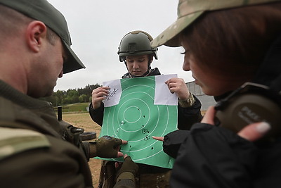 Учебные стрельбы военнослужащих, призванных на срочную службу во внутренние войска МВД