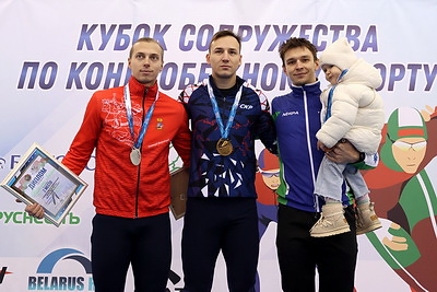 Зуева выиграла масс-старт на Кубке Содружества по конькобежному спорту, всего у сборной 13 наград