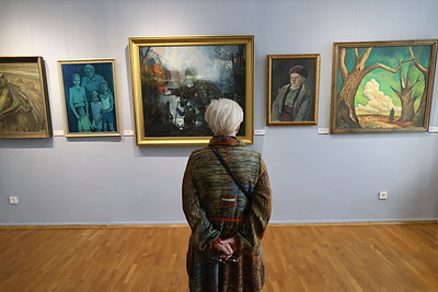 На выставке \"Цена Победы\" в Витебске представлены более 40 картин