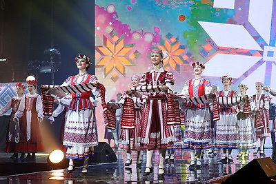 \"Время выбрало нас\": масштабный концерт \"Марафона единства\" прошел в Жлобине