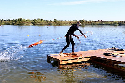 В Беларуси проходит конкурс профмастерства среди водолазов и пловцов-спасателей МЧС