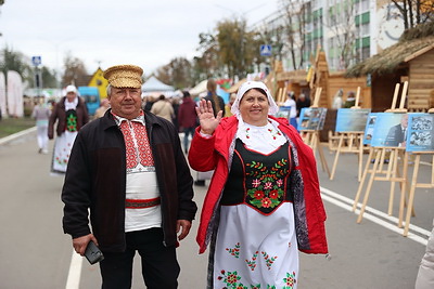 Областные \"Дажынкi\" проходят в Микашевичах