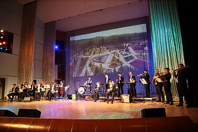 Впервые в Минске выступил эстрадный ансамбль симфонического оркестра из Душанбе