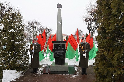 В память о прошлом, в назидание ныне живущим: в Белыничах прошла встреча воинов-интернационалистов