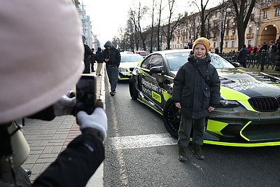 \"Никто в мире еще такого не делал\". Дрифтер из Беларуси о съемках проморолика