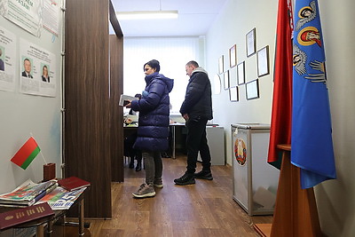 Выборы-2024: досрочное голосование на участках в Минске