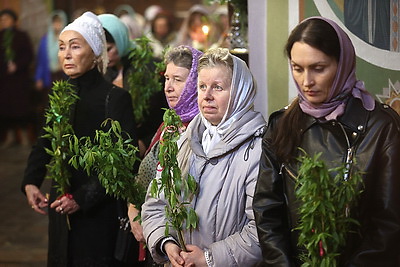 Православные верующие отпраздновали Вербное воскресенье