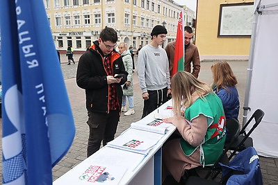 Сбор подписей для выдвижения кандидатов в Президенты Беларуси стартовал 7 ноября