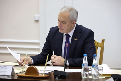 Сергеенко проводит личный прием граждан в Минске