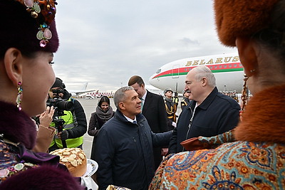 Лукашенко прибыл в Казань