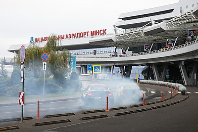 Съемки видеоролика с участием дрифтеров международного уровня прошли в Национальном аэропорту