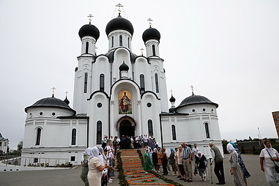 Экспедиция \"Дорога к святыням\" завершилась в храме в Ивацевичах