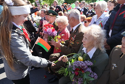 На аллее \"Сирень Победы\" в Гродно высадили новые кусты