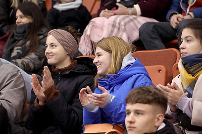 Чемпионат Беларуси по конькобежному спорту стартовал в Минске